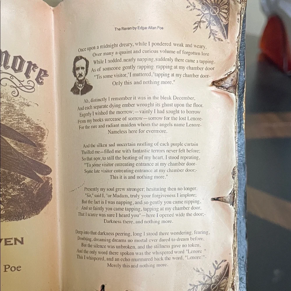 Edgar Allen Poe Decorative 'The Raven' Book Display in Black and Cream - Picture 4 of 7